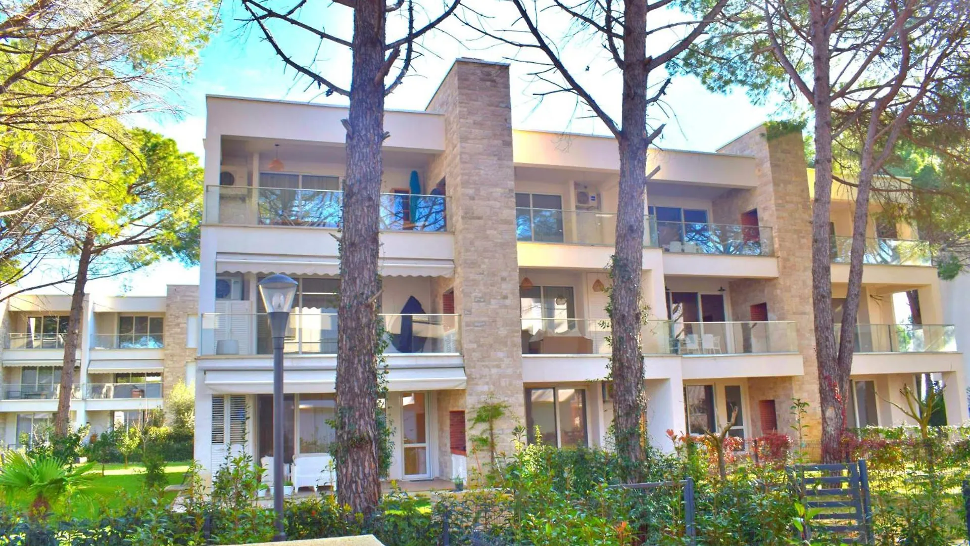 Blue Horizon - 285 Apartment Durres
